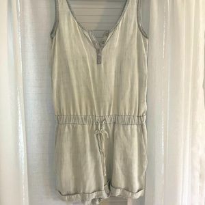 Cloth and Stone Jean Romper - XS
